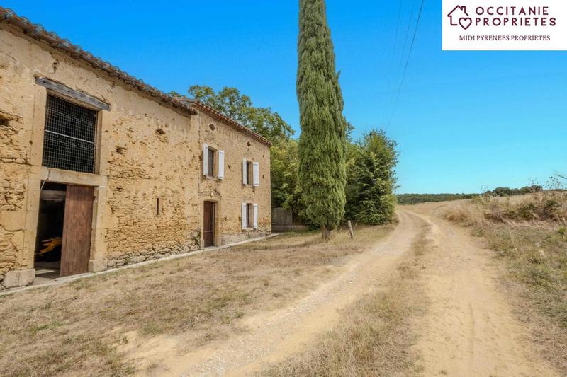 Propriété - 520 m² - 13 pièces