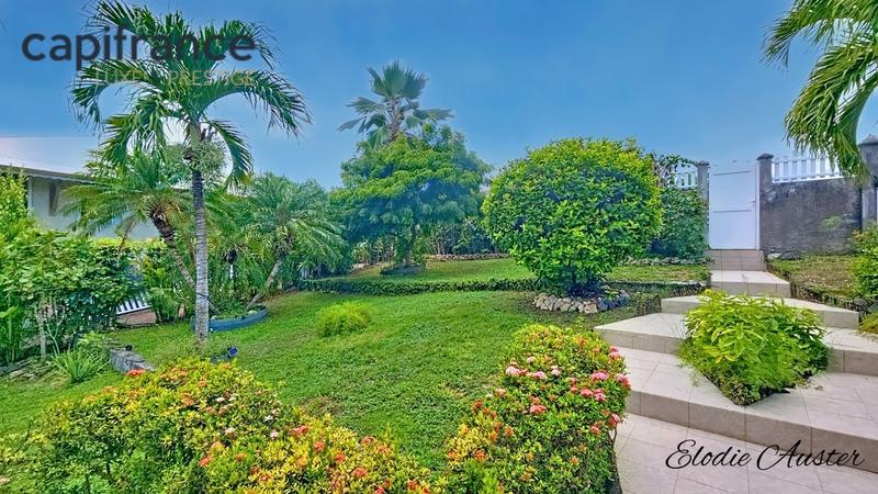 Villa - 197 m² - 9 pièces