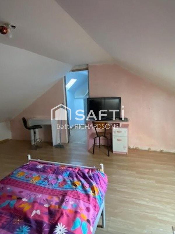 Maison - 200 m² - 11 pièces