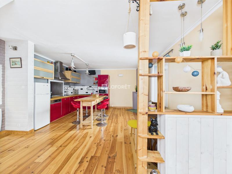 Maison traditionnelle - 96 m² - 6 pièces