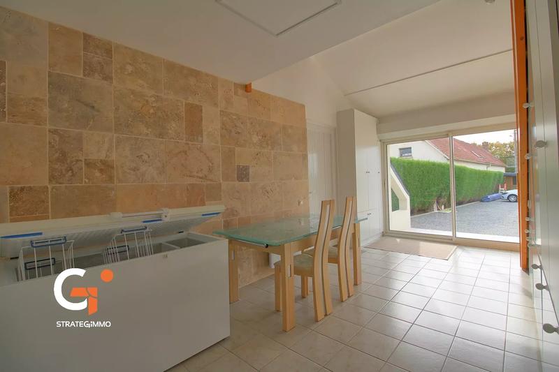 Maison - 110 m² - 4 pièces