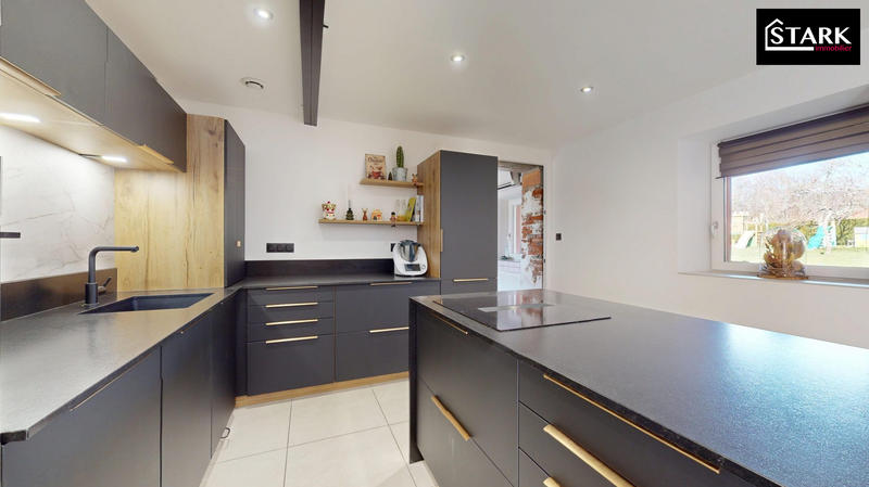 Maison - 138 m² - 6 pièces