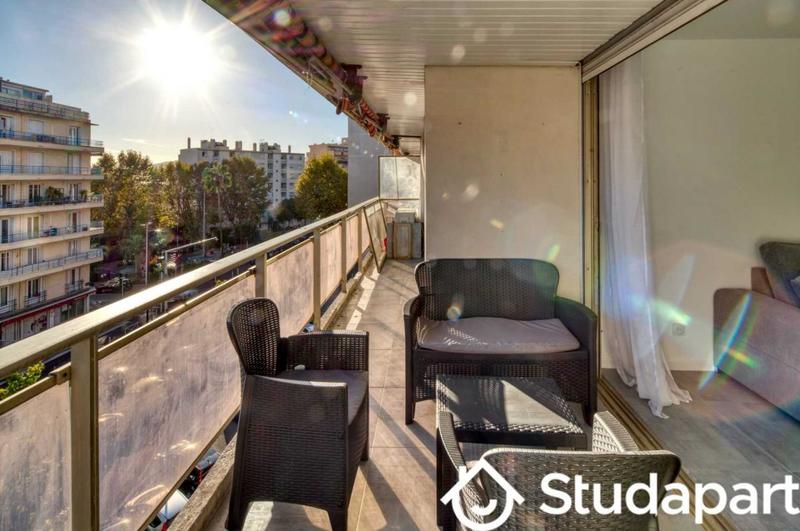 Appartement - 60 m² - 2 pièces