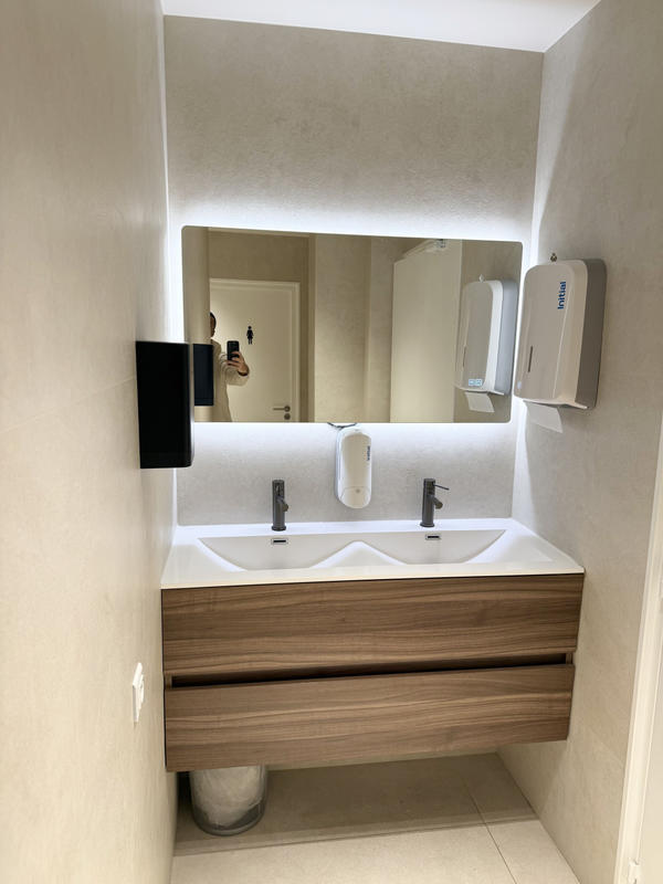 Bureau - 270 m² - 9 pièces