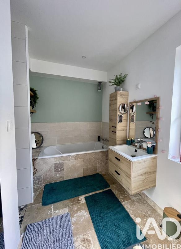 Maison - 108 m² - 5 pièces