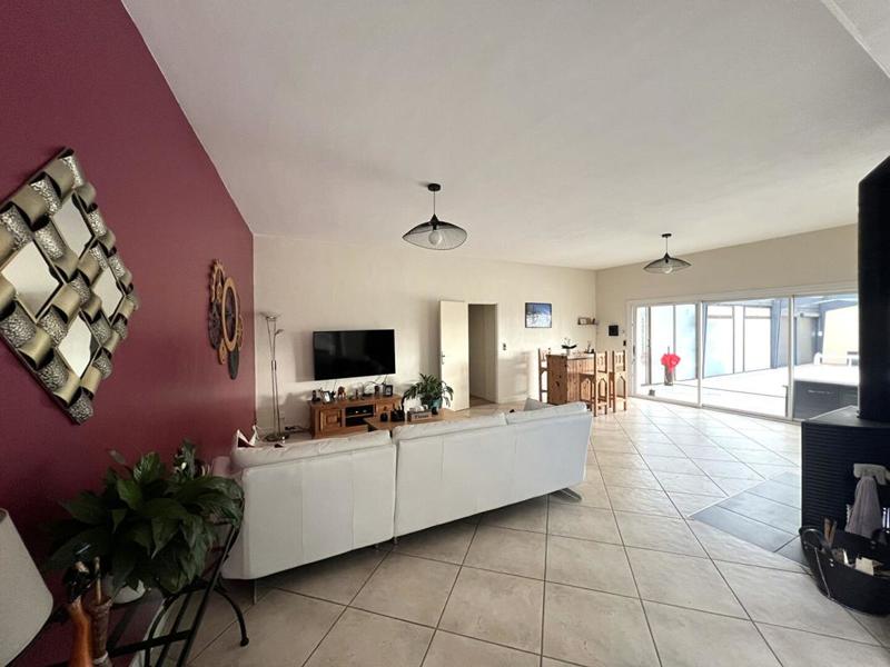 Maison - 175 m² - 6 pièces