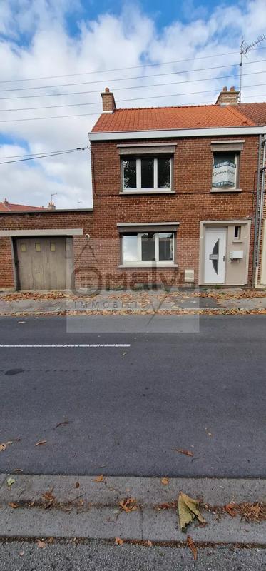 Maison - 91 m² - 4 pièces