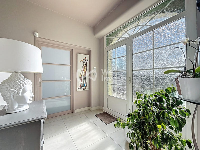 Maison - 215 m² - 7 pièces