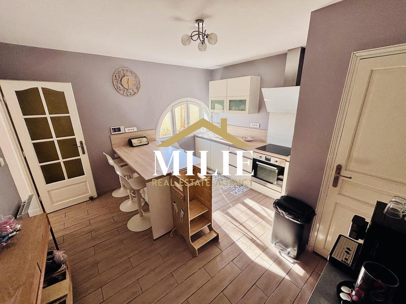 Maison ancienne - 127 m² - 4 pièces