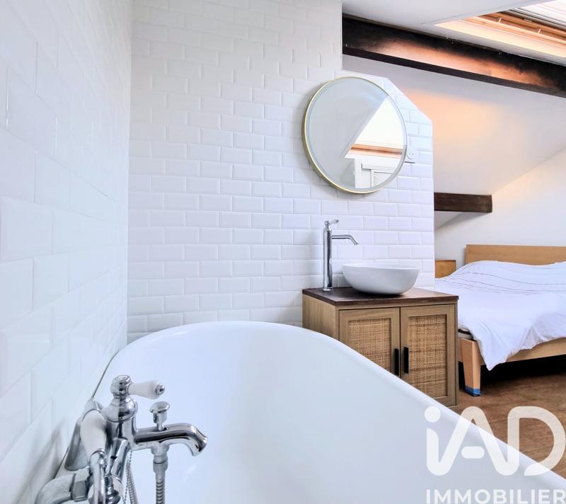 Maison - 80 m² - 4 pièces