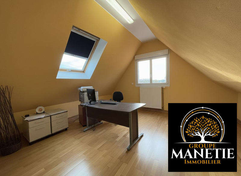 Maison - 226 m² - 8 pièces