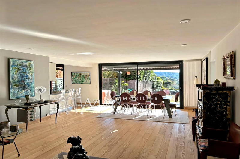 Maison - 205 m² - 4 pièces