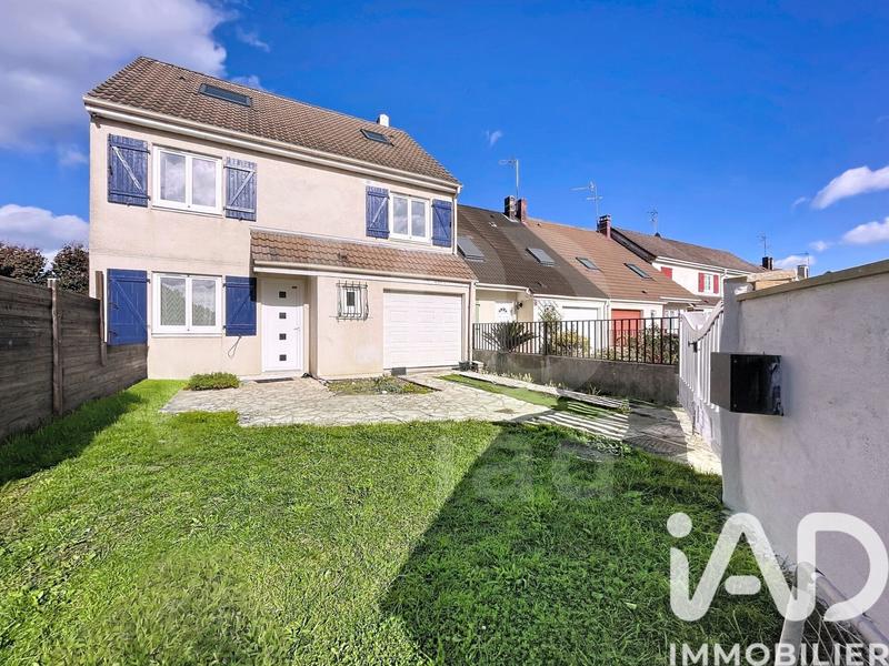 Maison - 120 m² - 6 pièces