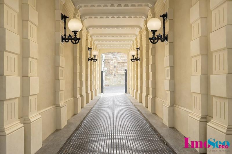 Local commercial - 225 m²