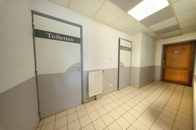 Fonds de commerce - Magasins - 241 m²