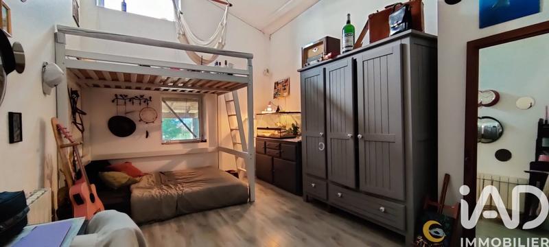 Maison - 229 m² - 7 pièces