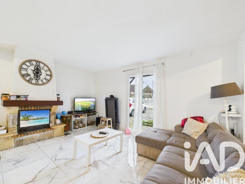 Maison - 96 m² - 5 pièces