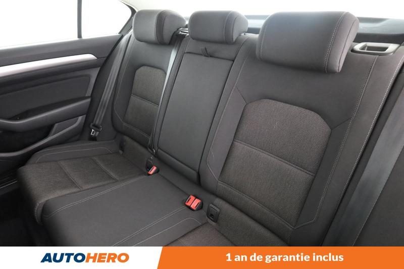Volkswagen Passat 1.6 Tdi BlueMotion Tech Connect Dsg7 120 ch