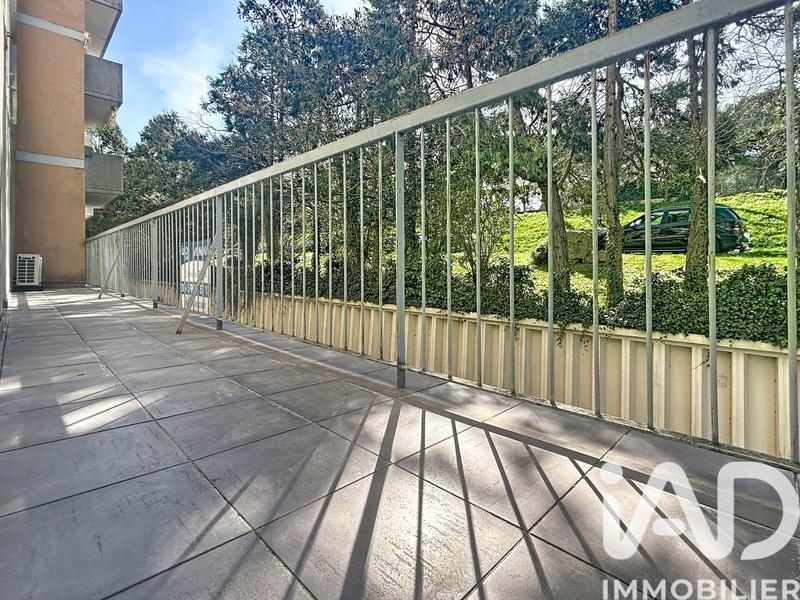 Appartement - 77 m² - 3 pièces