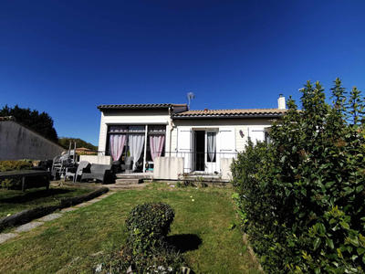 Maison - 83 m² - 7 pièces