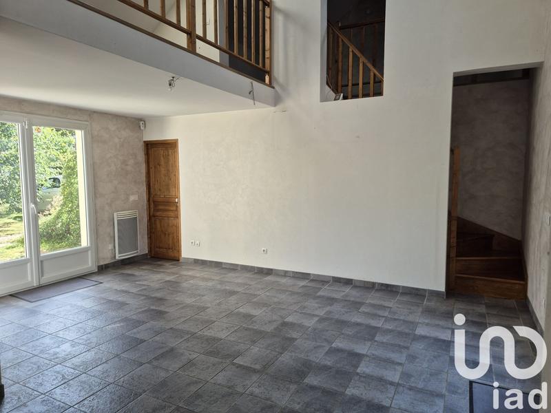 Maison - 178 m² - 8 pièces