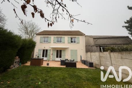 Maison - 145 m² - 5 pièces