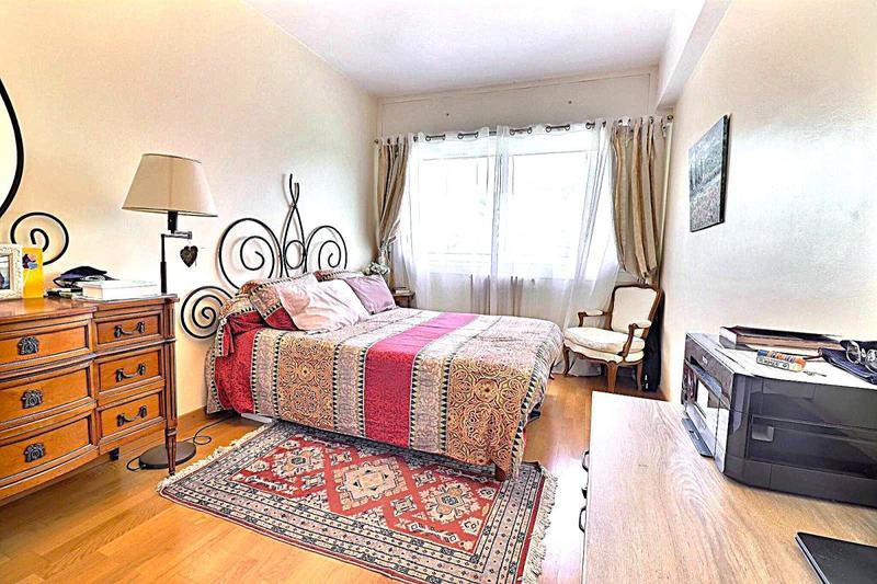 Appartement - 112 m² - 5 pièces