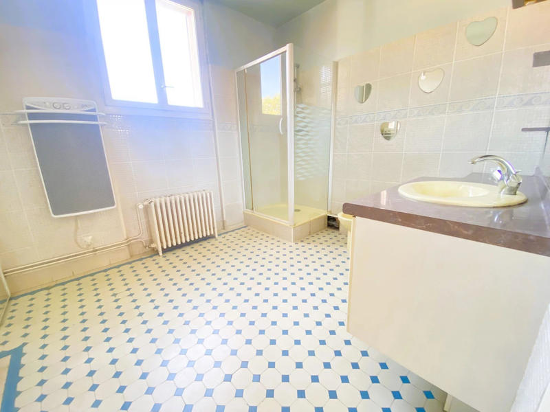 Appartement - 113 m² - 3 pièces