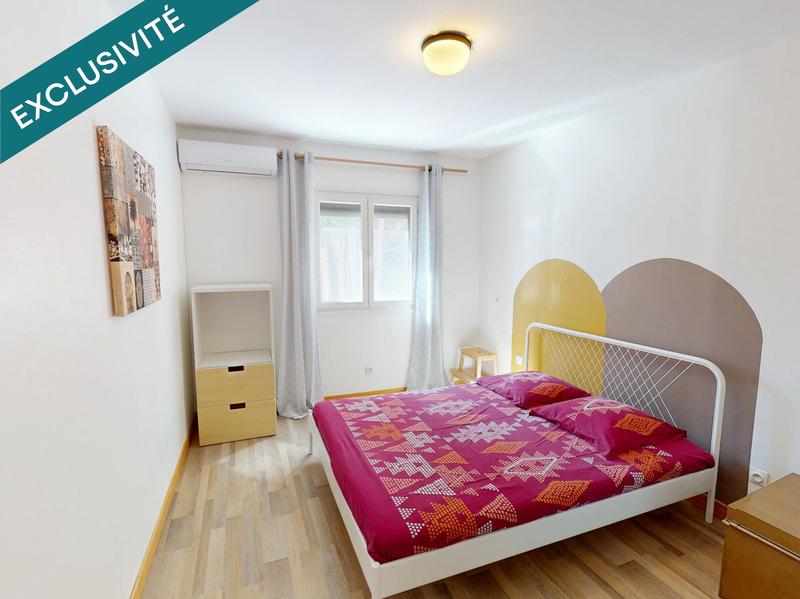 Maison - 240 m² - 7 pièces