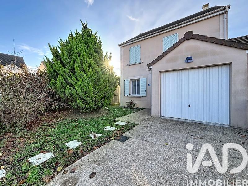Maison - 80 m² - 5 pièces