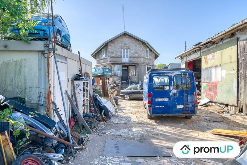 Maison - 80 m² - 1 pièce