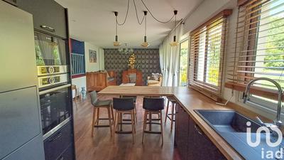 Appartement - 77 m² - 3 pièces