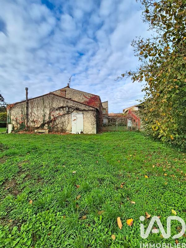 Maison - 215 m² - 7 pièces