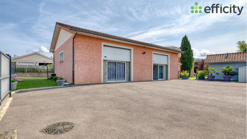 Pavillon - 264 m² - 8 pièces