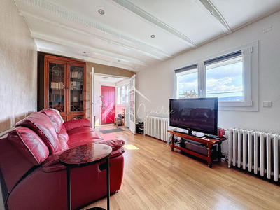 Maison - 142 m² - 5 pièces