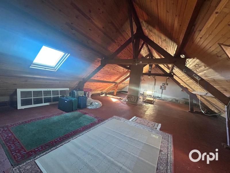 Maison - 110 m² - 4 pièces