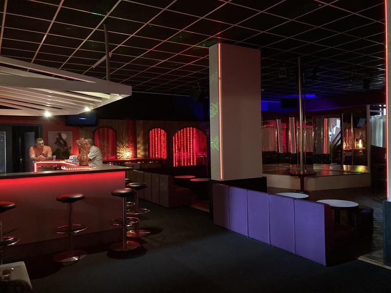 Fonds de commerce - 900 m²