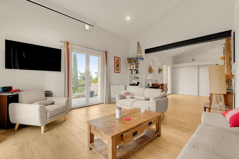 Maison - 146 m² - 6 pièces