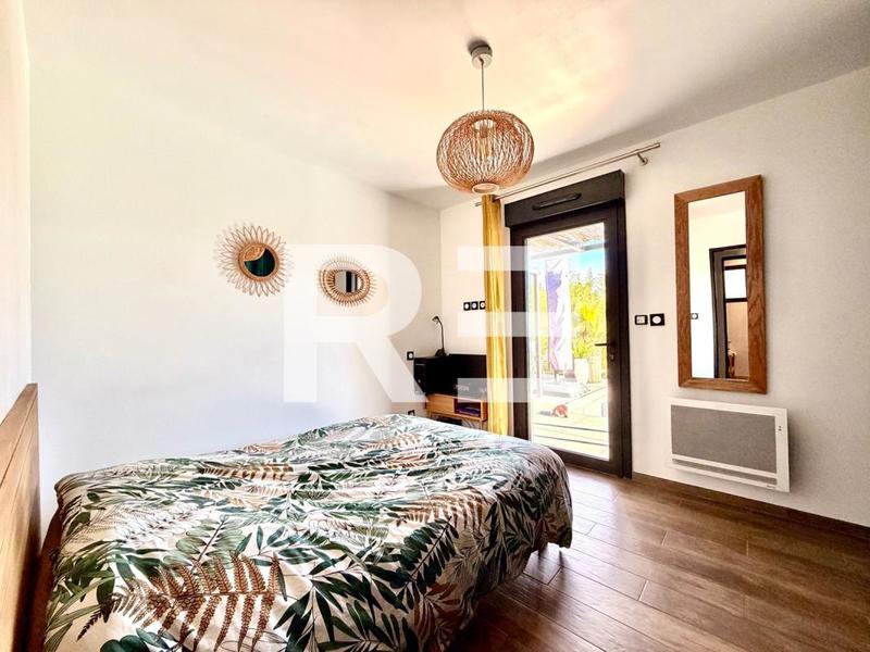 Villa - 100 m² - 4 pièces