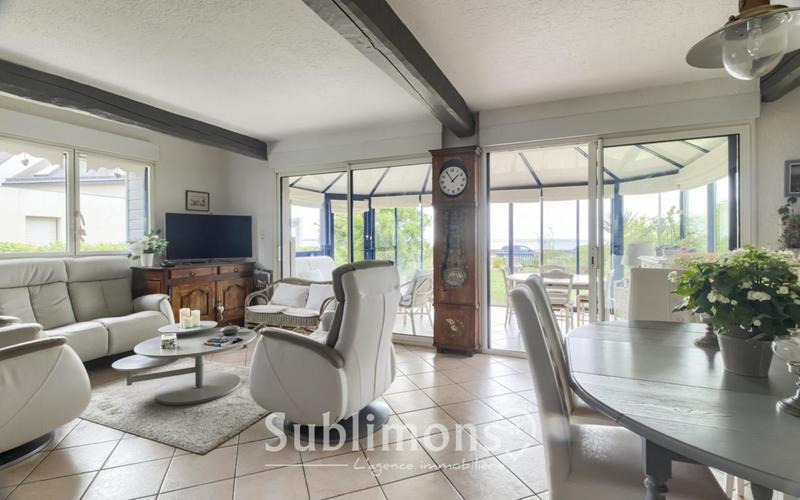 Maison traditionnelle - 129 m² - 5 pièces