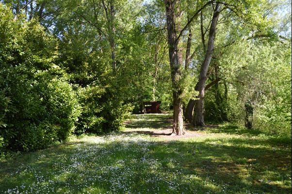 Terrain de loisirs - 25 000 m²