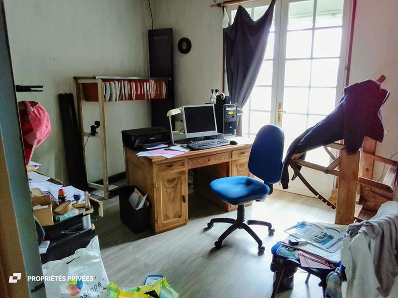 Maison - 180 m² - 7 pièces