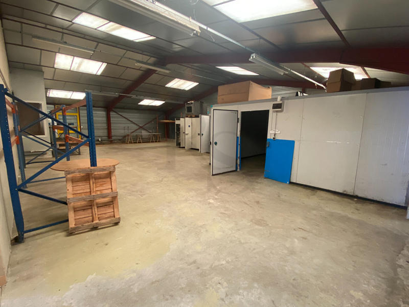 Local commercial - 600 m²