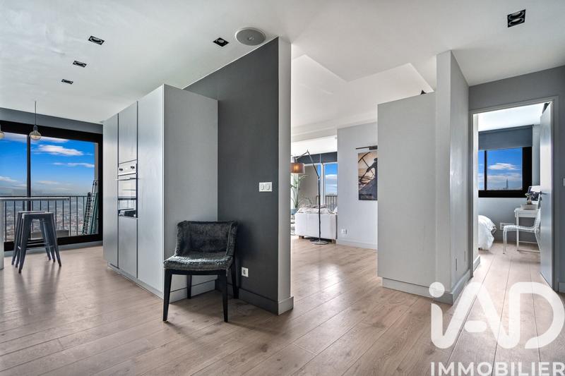 Appartement - 75 m² - 3 pièces