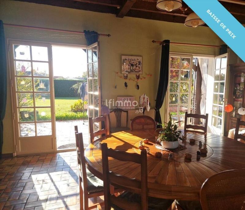 Maison traditionnelle - 134 m² - 6 pièces