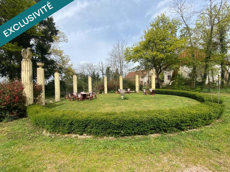 Maison - 440 m² - 15 pièces