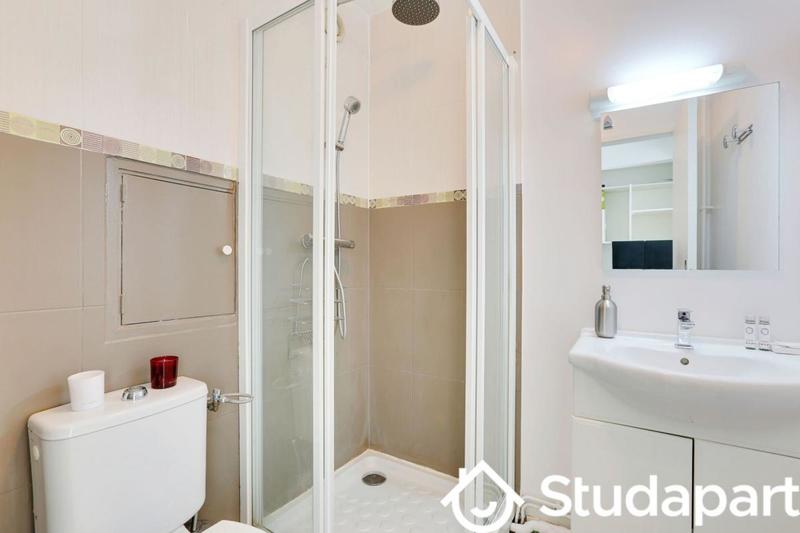 Appartement - 15 m² - 1 pièce