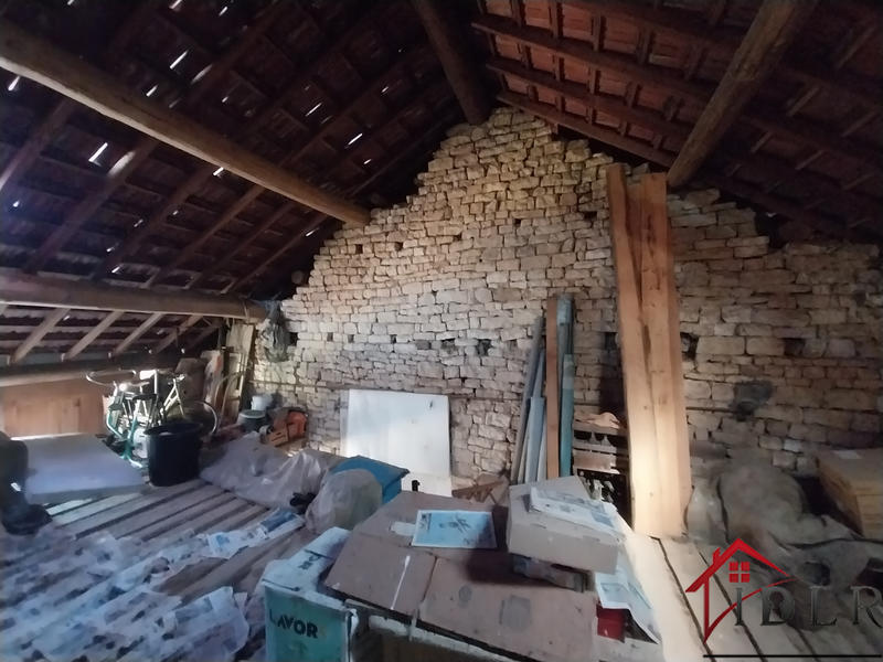 Maison - 97 m² - 6 pièces