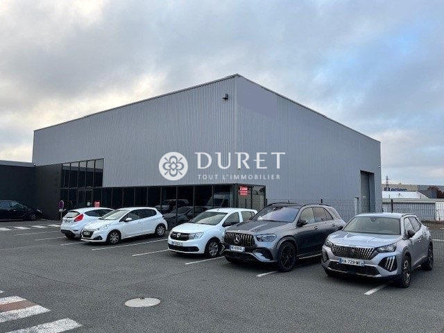Local d'activités - 509 m²