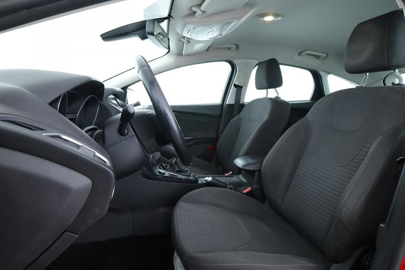 Ford Focus 1.0 EcoBoost Titanium 5p 100 ch